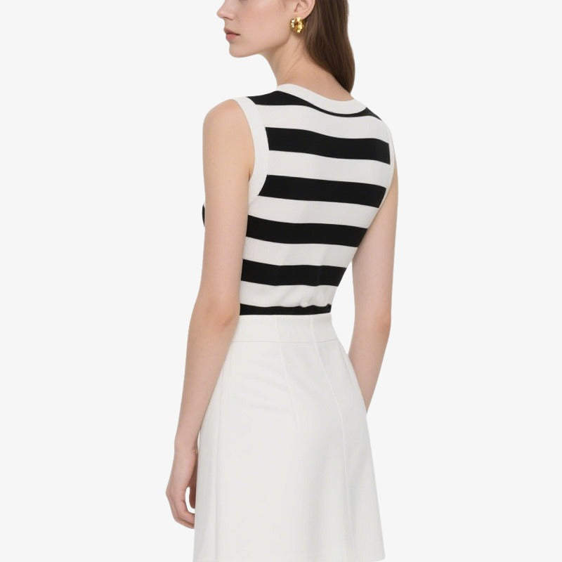 Black and White Striped Sleeveless Knitted Crew Neck Vest