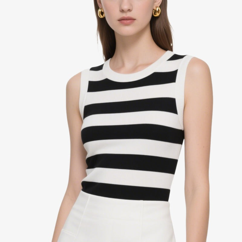 Black and White Striped Sleeveless Knitted Crew Neck Vest