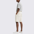 Men's Casual Shorts Are Simple in Design