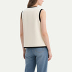 Classic Black and White Contrasting V-Neck Sleeveless Top