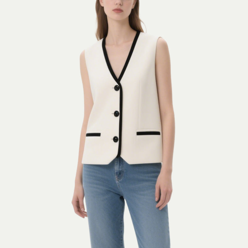 Classic Black and White Contrasting V-Neck Sleeveless Top