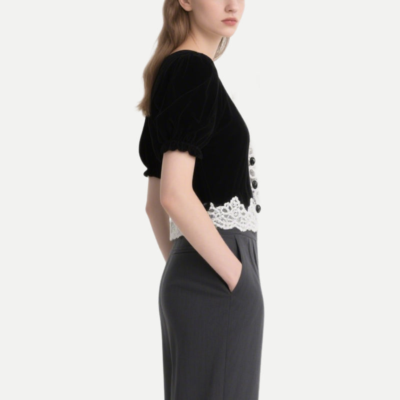 Exquisite and Elegant Black V-Neck Lace Short-Sleeved Top