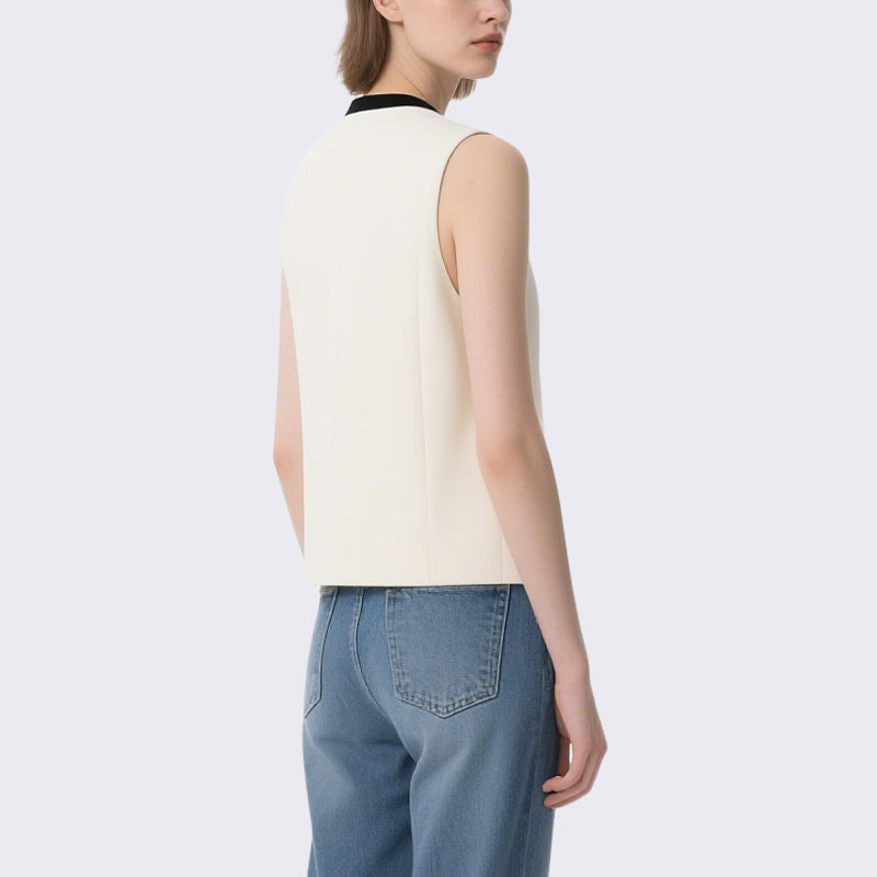 Simple and Capable Off-White Contrasting V-Neck Sleeveless Vest