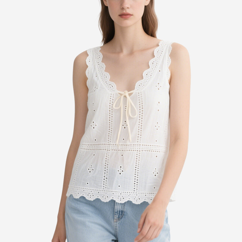 Sweet and Fresh White Lace V-Neck Sleeveless Lace Shirt