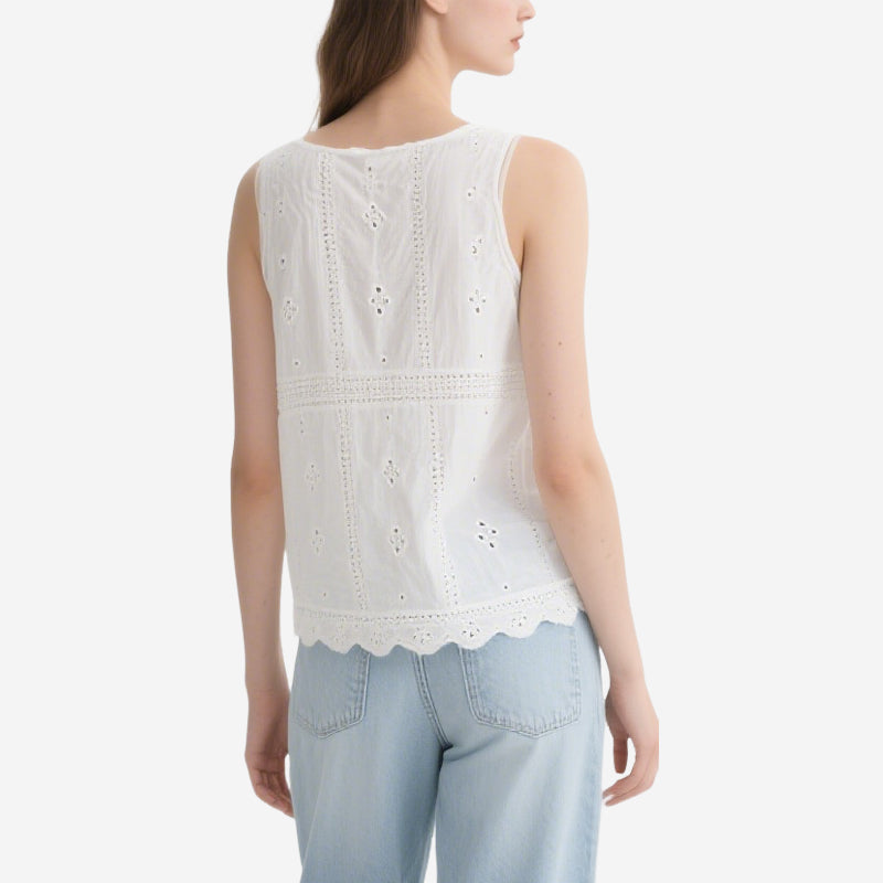 Sweet and Fresh White Lace V-Neck Sleeveless Lace Shirt