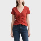 Fashionable and Vibrant Red V-Neck Pleated Short-Sleeved Top
